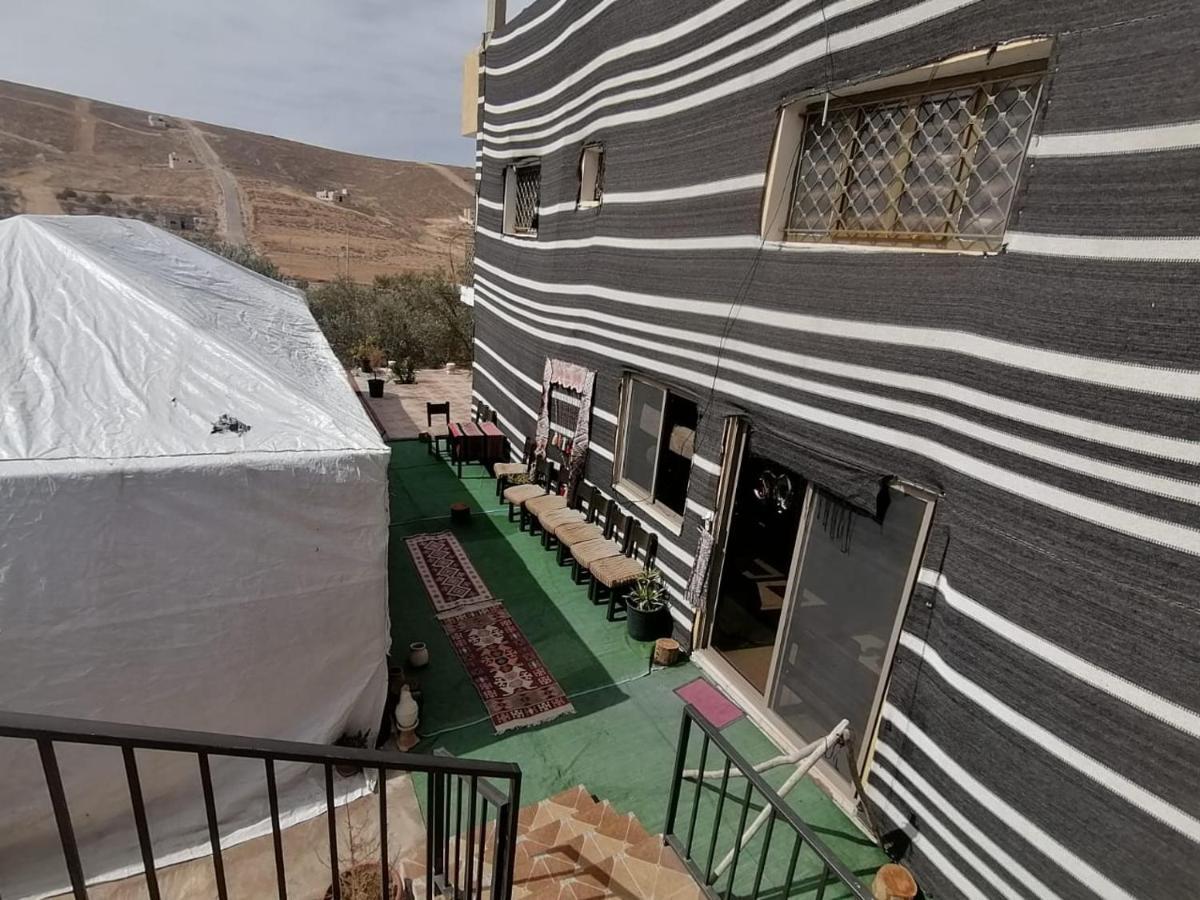 Farmer stay hostel Wadi Musa Eksteriør bilde